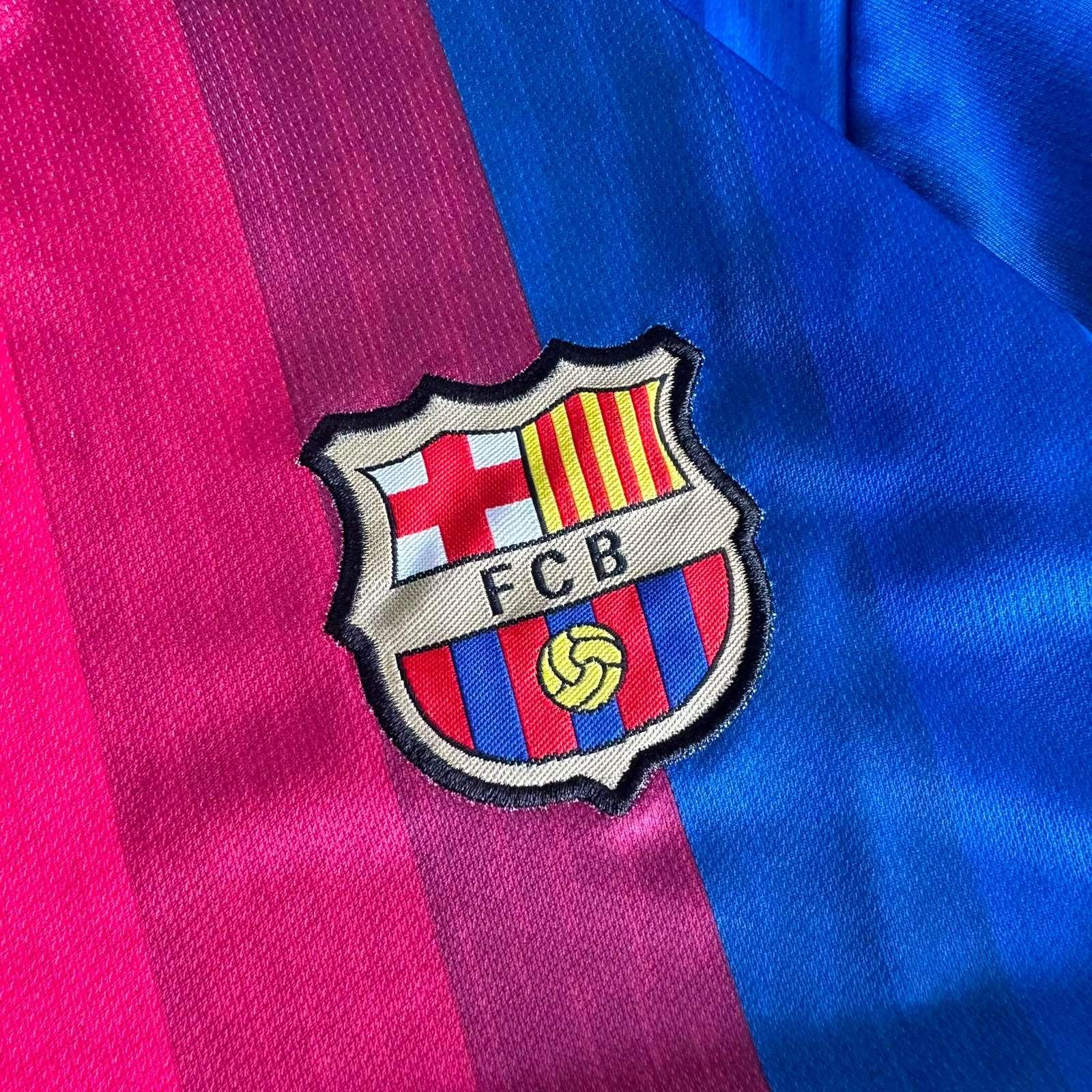 Barcelona 26/27 Home Kit - Thumbnail 2