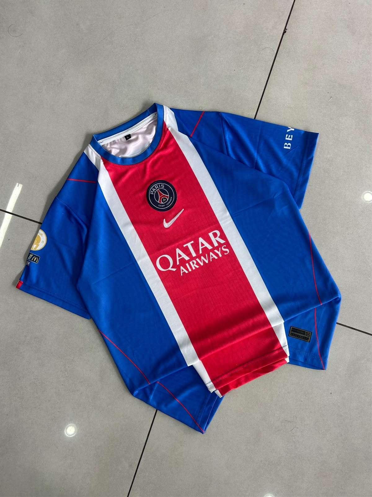 PSG 26/27 Home Kit - Image 1